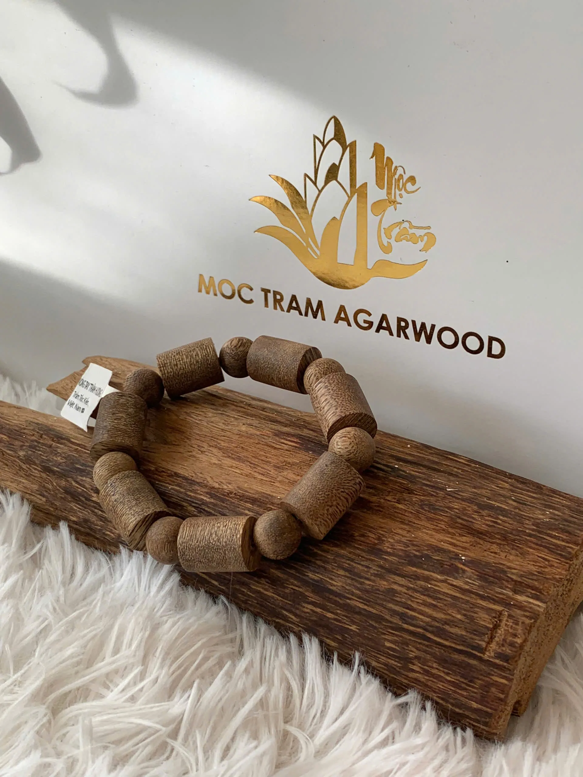Natural Vietnamese Agarwood Bracelet – Bamboo Beads with Pearl Bead Design (Kien Oud)